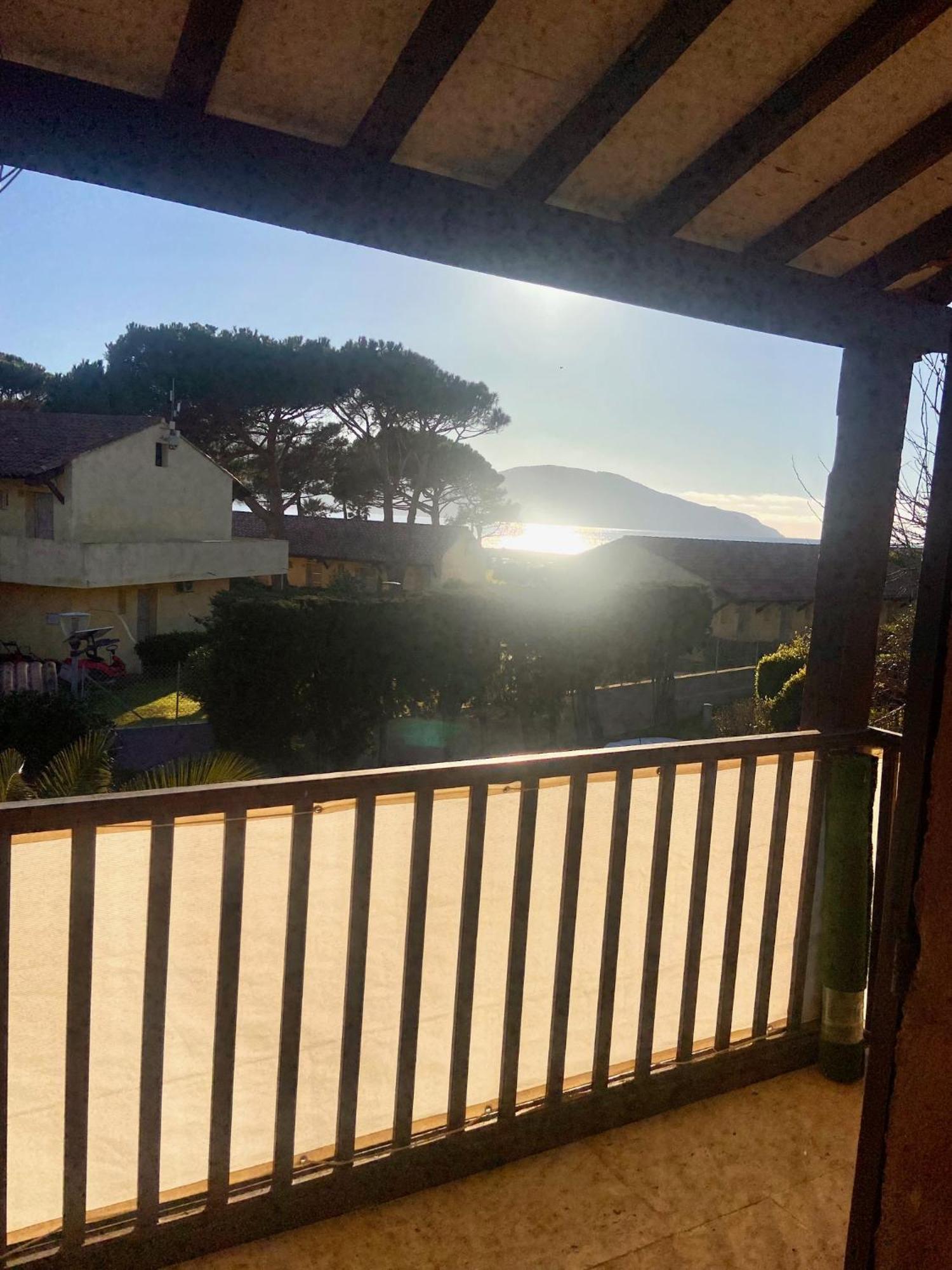 Tres Bel Appartement Les Pieds Dans L'Eau Appietto Εξωτερικό φωτογραφία