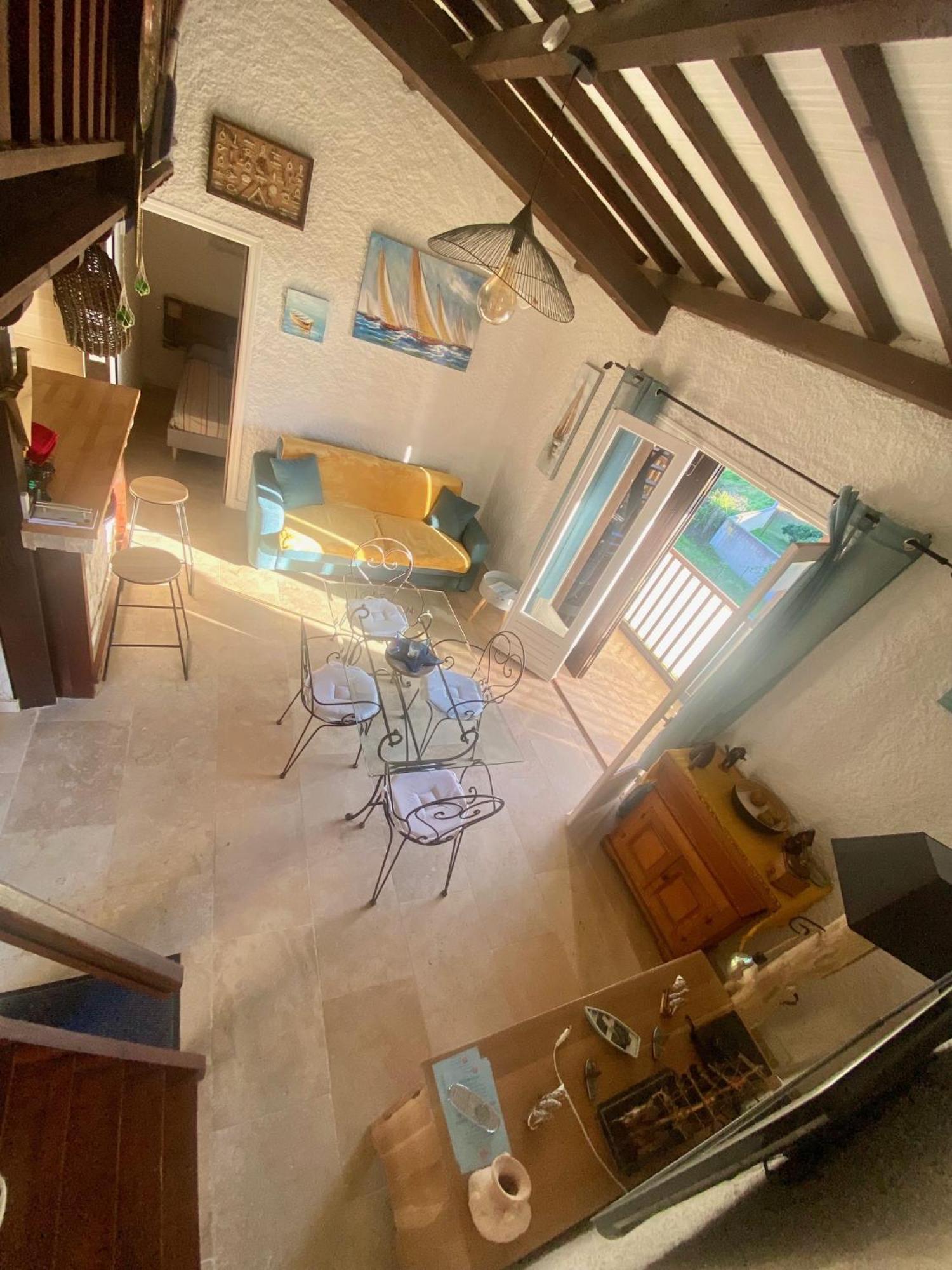 Tres Bel Appartement Les Pieds Dans L'Eau Appietto Εξωτερικό φωτογραφία